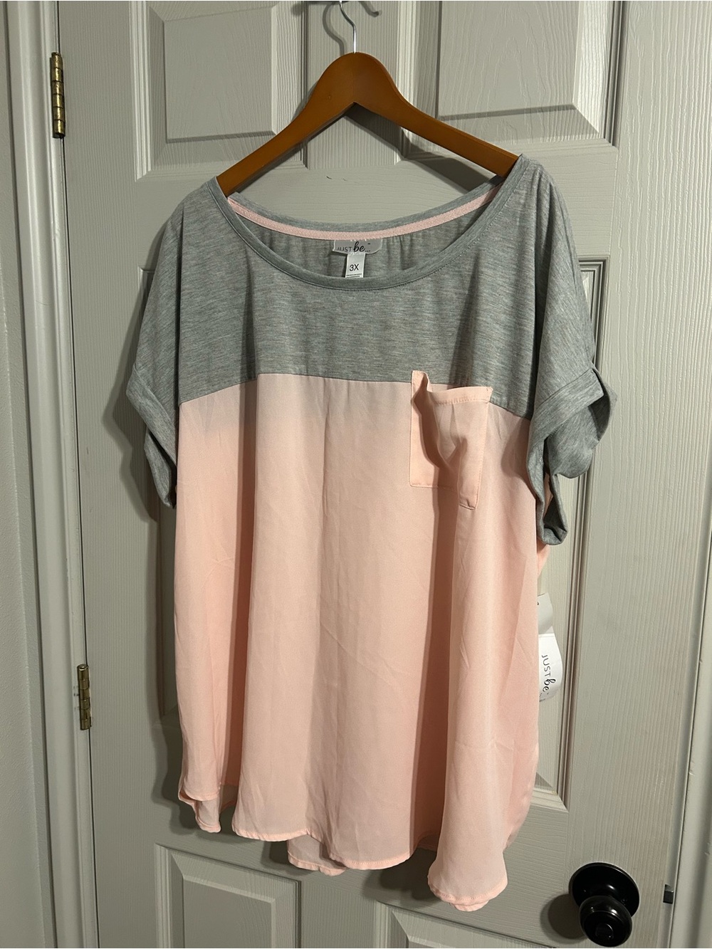 just be Two-Tone Pink and Gray Colorblock Tunic